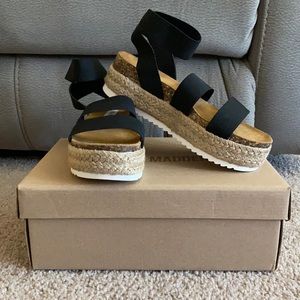 Steve Madden Kimmie Sandal Wedge